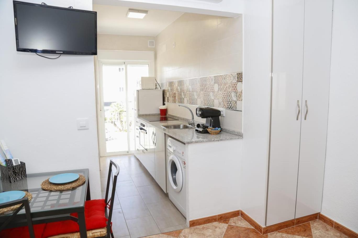 Alojamientos El Punto Playa Conil Кониль-де-ла-Фронтера Экстерьер фото